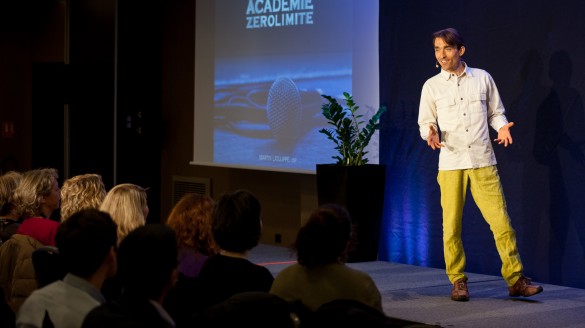 Conférencier à Académie Zéro Limite de Martin Latulippe